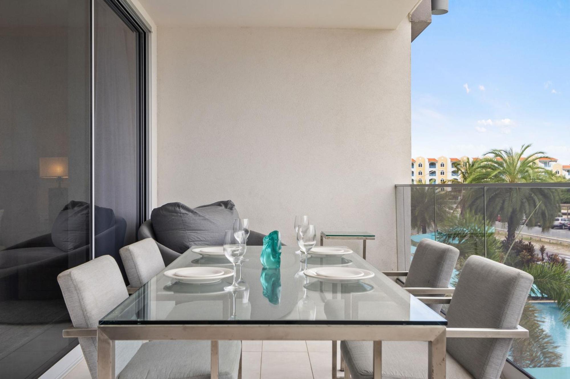 O Condominium Beachfront Residences, By Bocobay Aruba Palm Beach Exterior foto