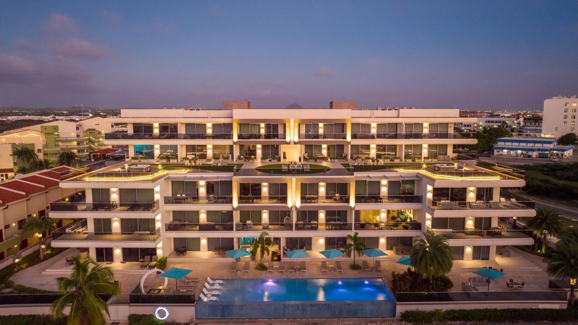 O Condominium Beachfront Residences, By Bocobay Aruba Palm Beach Exterior foto