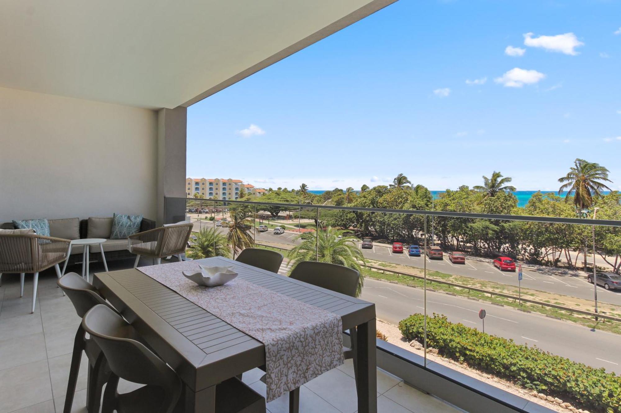 O Condominium Beachfront Residences, By Bocobay Aruba Palm Beach Exterior foto